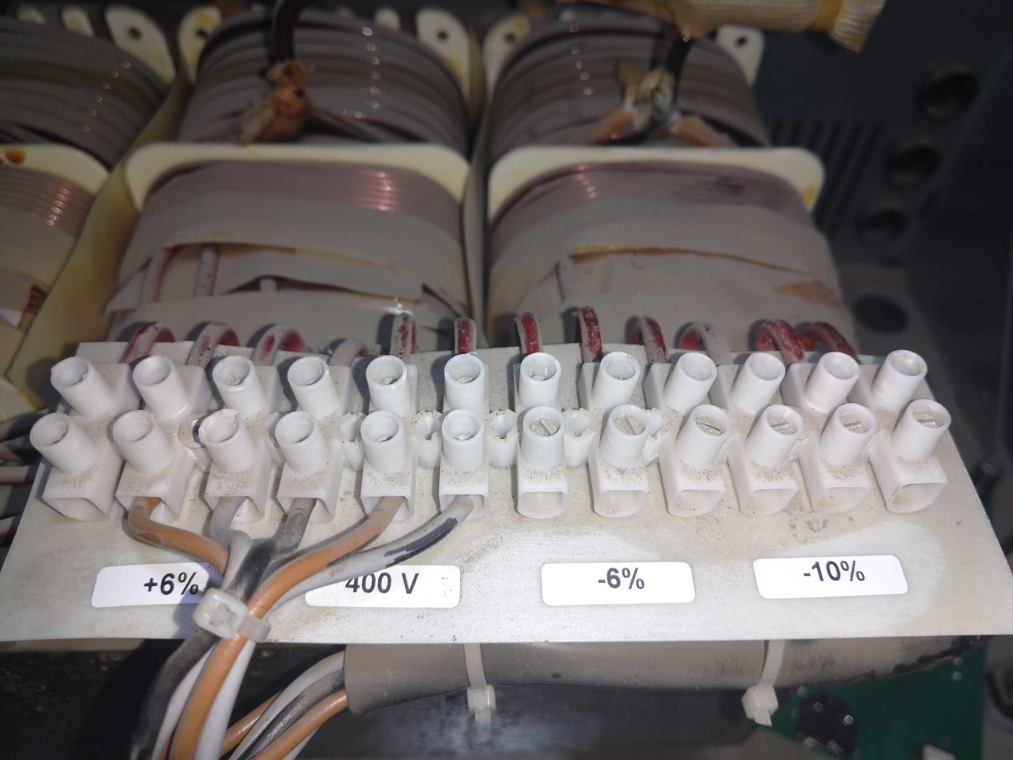 Interior redresor HF